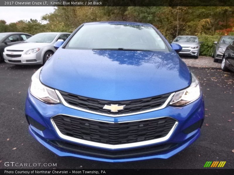 Kinetic Blue Metallic / Jet Black 2017 Chevrolet Cruze LT