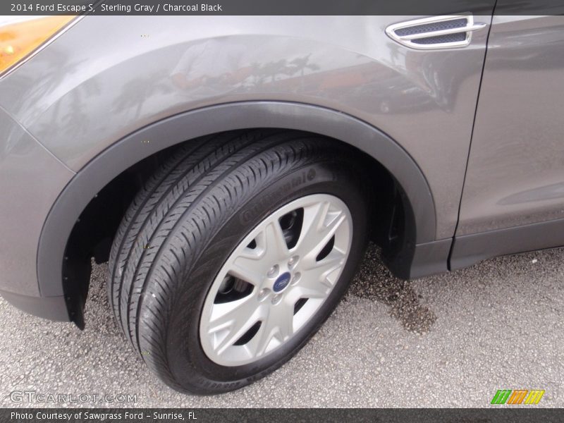 Sterling Gray / Charcoal Black 2014 Ford Escape S