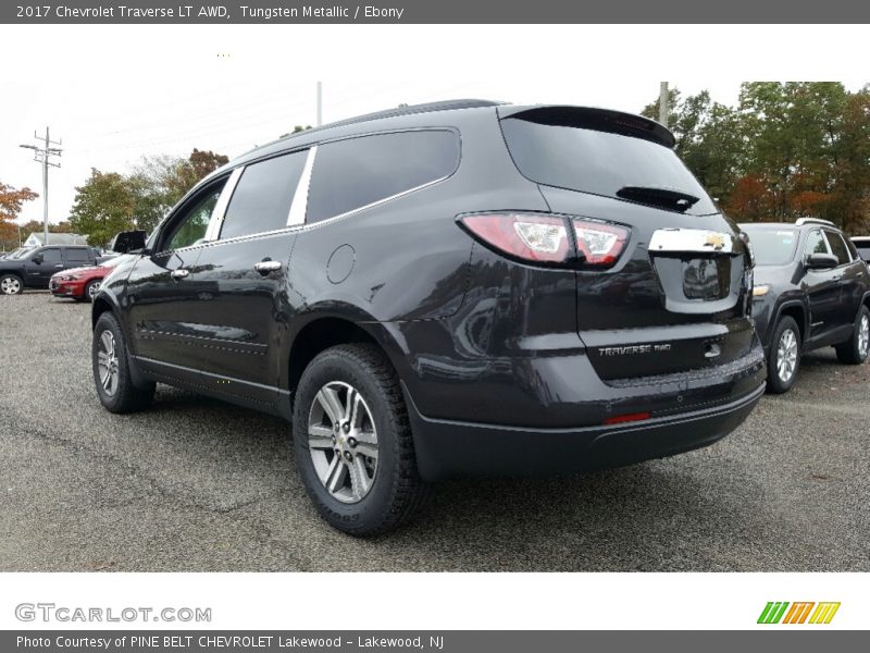Tungsten Metallic / Ebony 2017 Chevrolet Traverse LT AWD