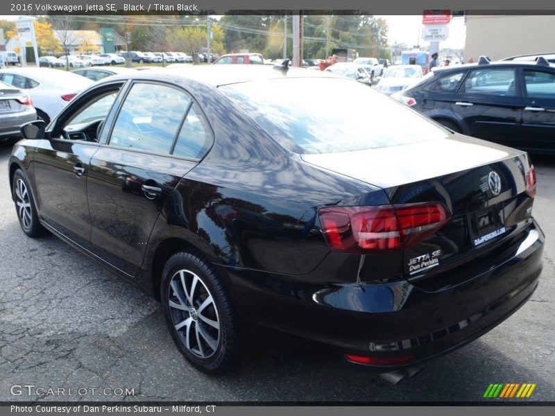 Black / Titan Black 2016 Volkswagen Jetta SE