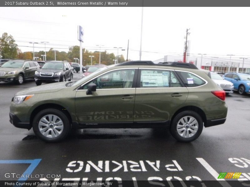 Wilderness Green Metallic / Warm Ivory 2017 Subaru Outback 2.5i