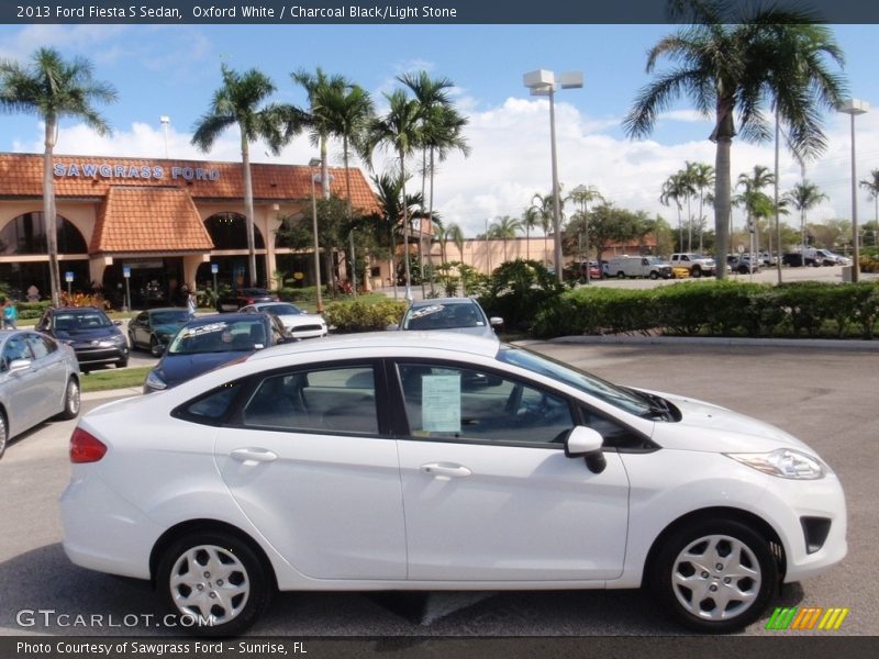 Oxford White / Charcoal Black/Light Stone 2013 Ford Fiesta S Sedan