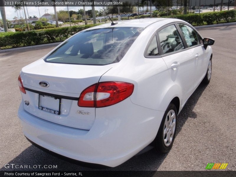 Oxford White / Charcoal Black/Light Stone 2013 Ford Fiesta S Sedan