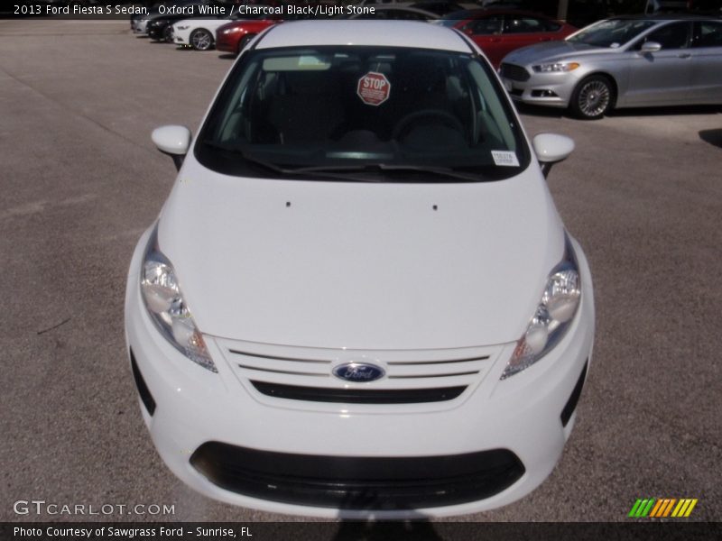 Oxford White / Charcoal Black/Light Stone 2013 Ford Fiesta S Sedan