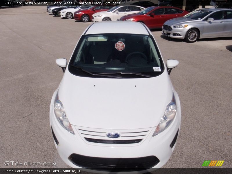 Oxford White / Charcoal Black/Light Stone 2013 Ford Fiesta S Sedan