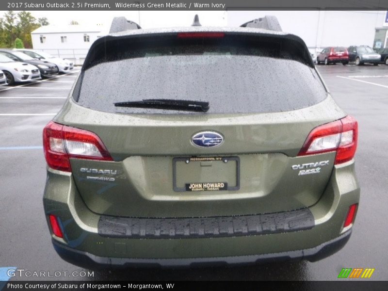 Wilderness Green Metallic / Warm Ivory 2017 Subaru Outback 2.5i Premium