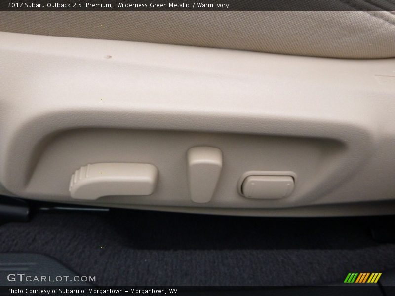 Wilderness Green Metallic / Warm Ivory 2017 Subaru Outback 2.5i Premium