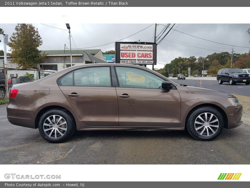 Toffee Brown Metallic / Titan Black 2011 Volkswagen Jetta S Sedan