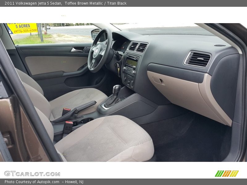Toffee Brown Metallic / Titan Black 2011 Volkswagen Jetta S Sedan