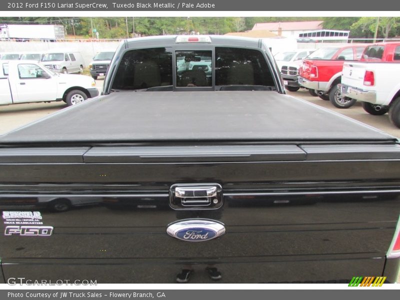 Tuxedo Black Metallic / Pale Adobe 2012 Ford F150 Lariat SuperCrew