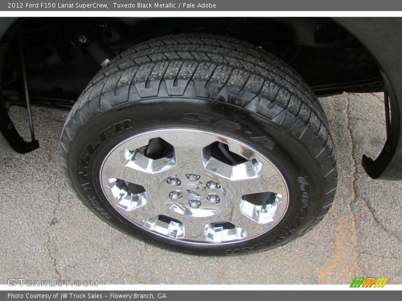 Tuxedo Black Metallic / Pale Adobe 2012 Ford F150 Lariat SuperCrew