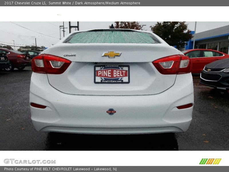 Summit White / Dark Atmosphere/Medium Atmosphere 2017 Chevrolet Cruze LS