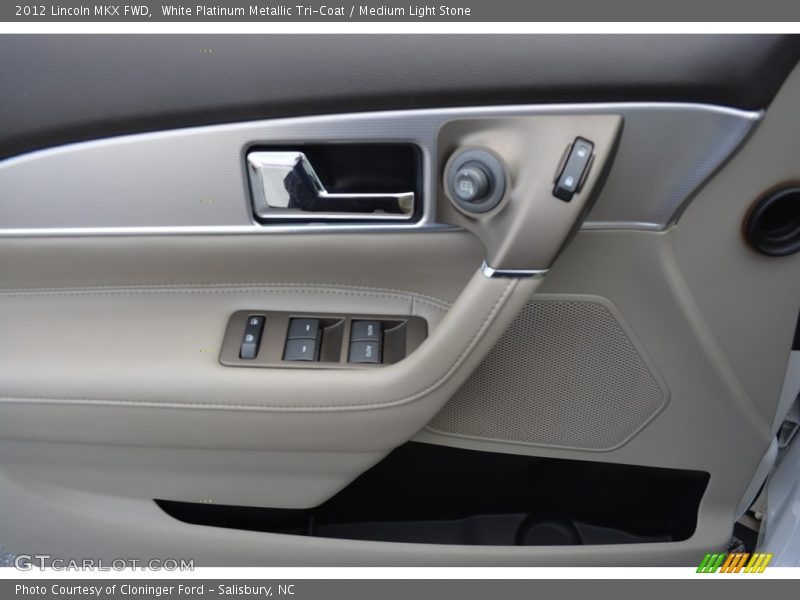 White Platinum Metallic Tri-Coat / Medium Light Stone 2012 Lincoln MKX FWD