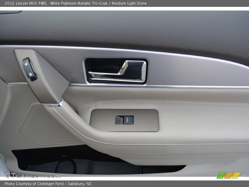 White Platinum Metallic Tri-Coat / Medium Light Stone 2012 Lincoln MKX FWD