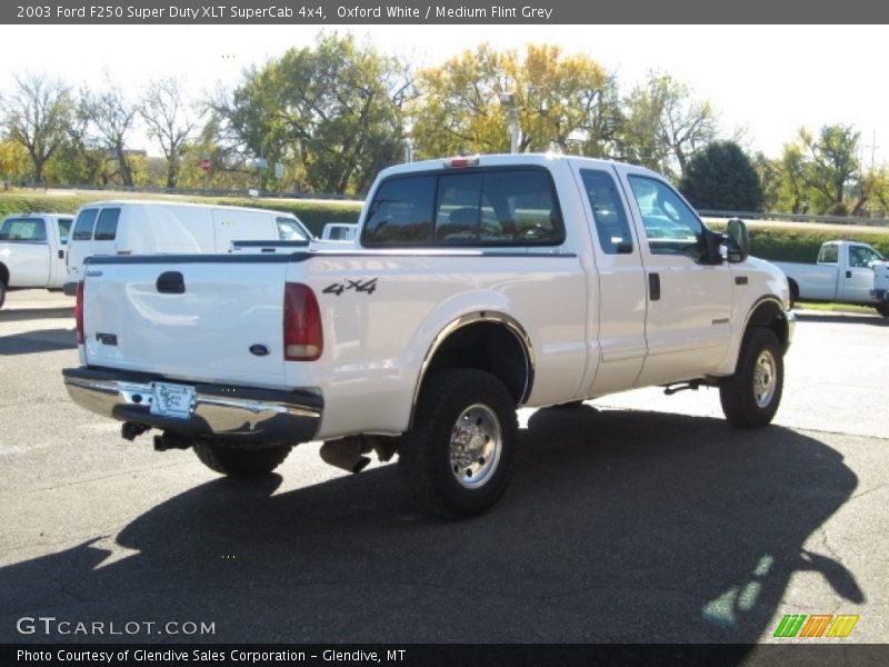 Oxford White / Medium Flint Grey 2003 Ford F250 Super Duty XLT SuperCab 4x4