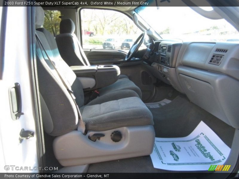 Oxford White / Medium Flint Grey 2003 Ford F250 Super Duty XLT SuperCab 4x4