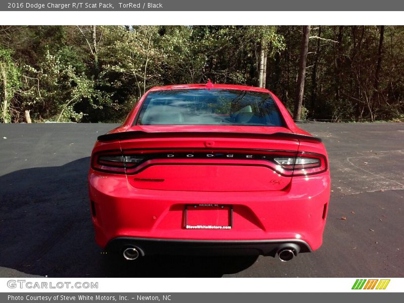TorRed / Black 2016 Dodge Charger R/T Scat Pack