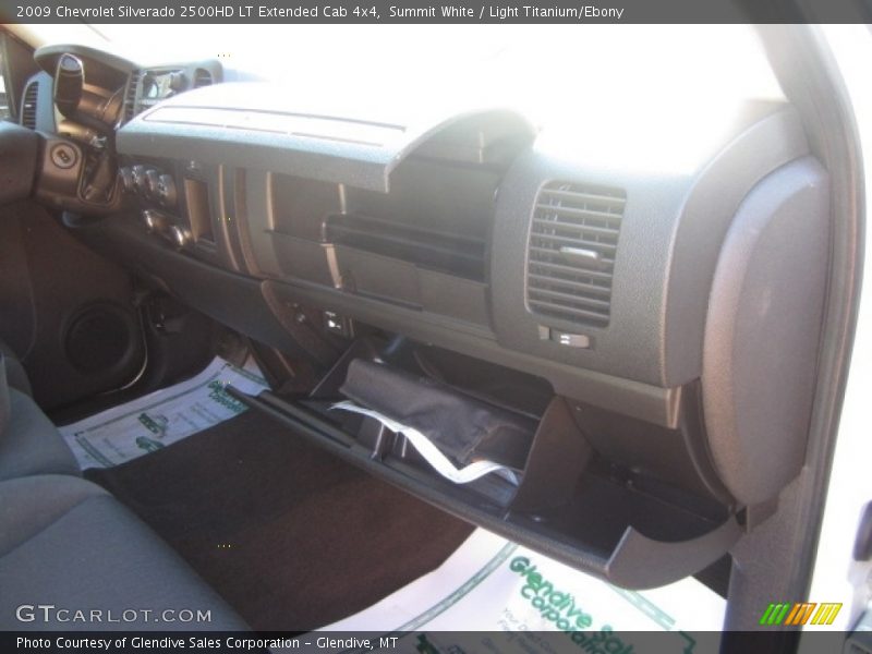 Summit White / Light Titanium/Ebony 2009 Chevrolet Silverado 2500HD LT Extended Cab 4x4