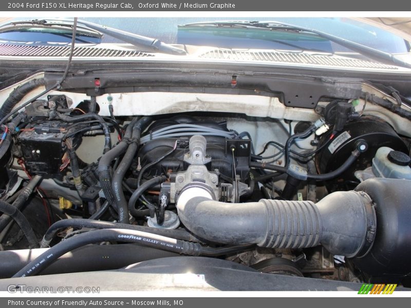 Oxford White / Medium Graphite 2004 Ford F150 XL Heritage Regular Cab