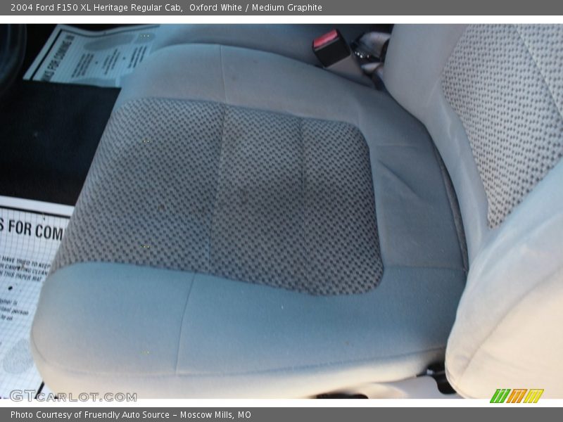 Oxford White / Medium Graphite 2004 Ford F150 XL Heritage Regular Cab