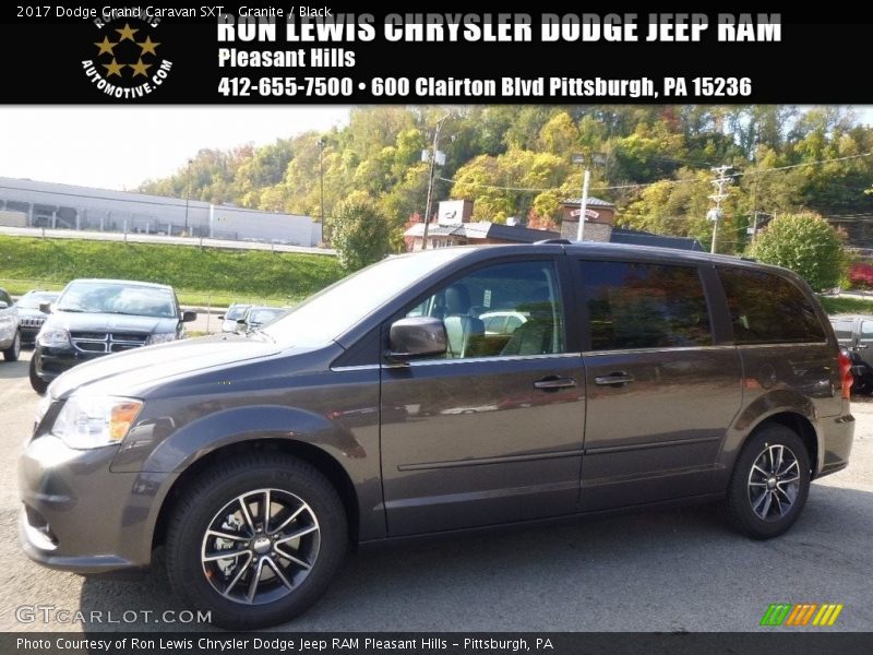 Granite / Black 2017 Dodge Grand Caravan SXT