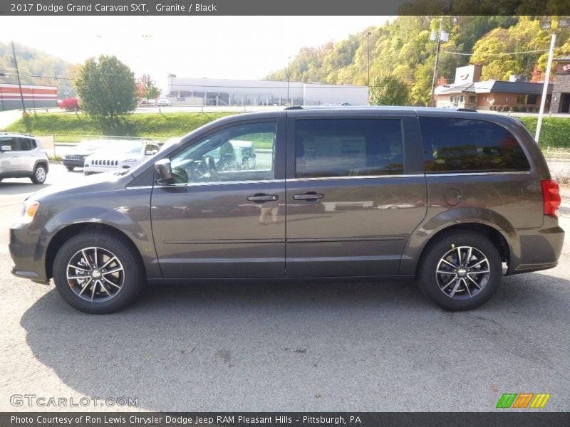 Granite / Black 2017 Dodge Grand Caravan SXT