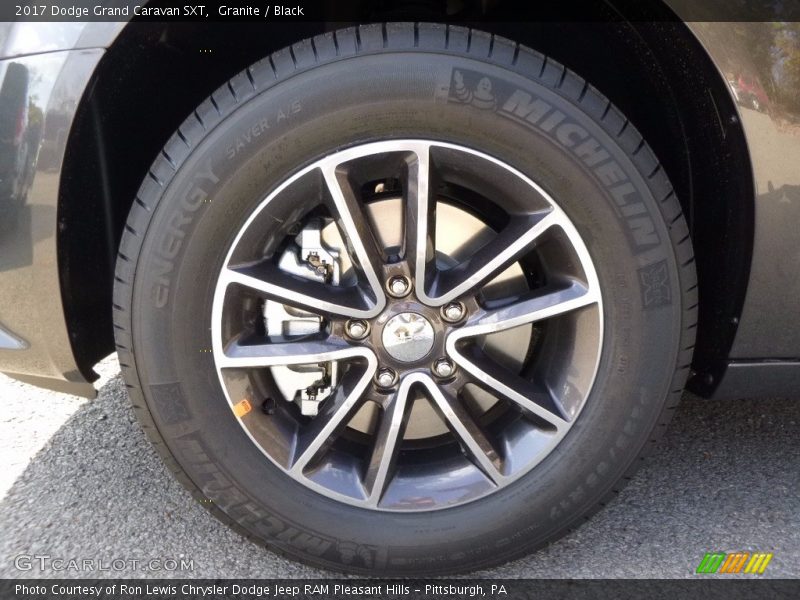  2017 Grand Caravan SXT Wheel
