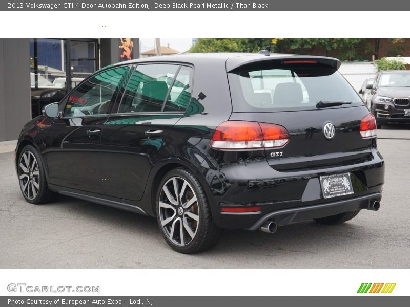 Deep Black Pearl Metallic / Titan Black 2013 Volkswagen GTI 4 Door Autobahn Edition