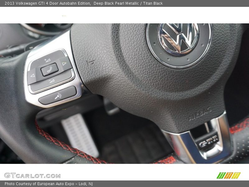 Deep Black Pearl Metallic / Titan Black 2013 Volkswagen GTI 4 Door Autobahn Edition