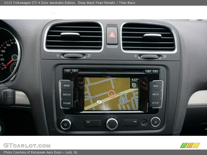 Deep Black Pearl Metallic / Titan Black 2013 Volkswagen GTI 4 Door Autobahn Edition