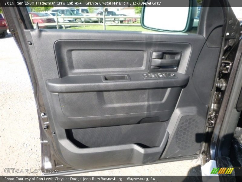 Granite Crystal Metallic / Black/Diesel Gray 2016 Ram 1500 Tradesman Crew Cab 4x4
