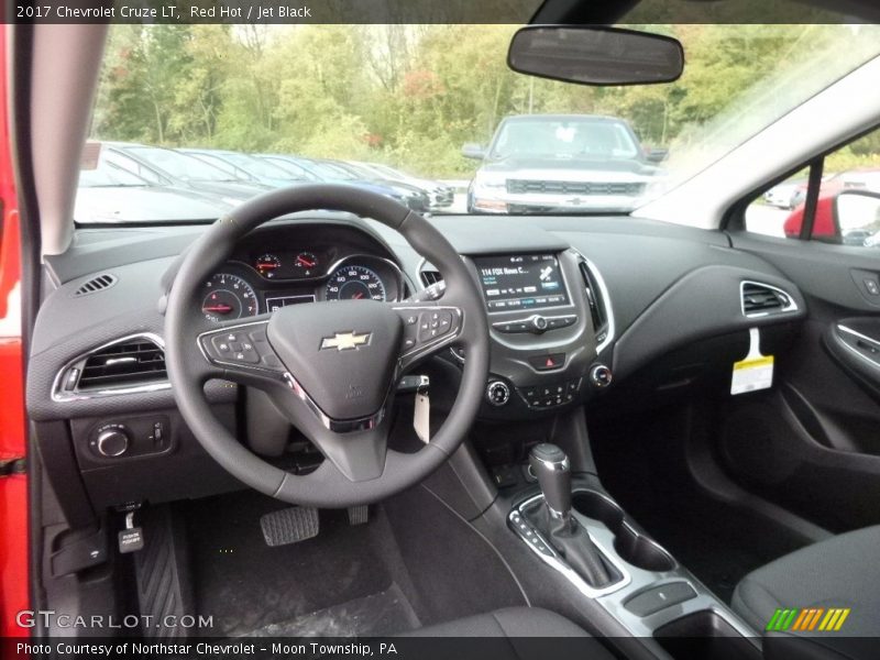 Red Hot / Jet Black 2017 Chevrolet Cruze LT