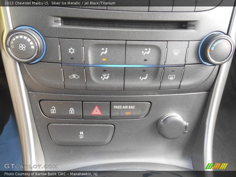 Silver Ice Metallic / Jet Black/Titanium 2013 Chevrolet Malibu LS
