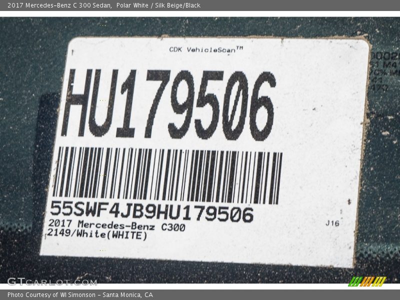 Polar White / Silk Beige/Black 2017 Mercedes-Benz C 300 Sedan