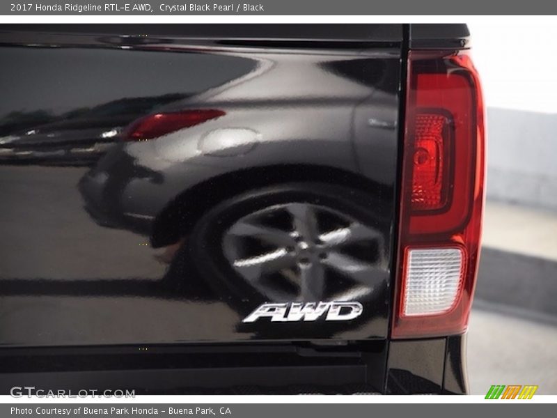 Crystal Black Pearl / Black 2017 Honda Ridgeline RTL-E AWD