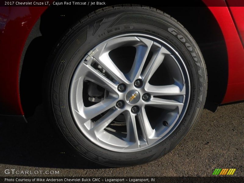 Cajun Red Tintcoat / Jet Black 2017 Chevrolet Cruze LT