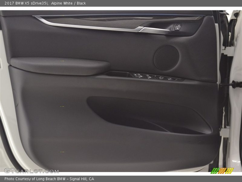 Alpine White / Black 2017 BMW X5 sDrive35i