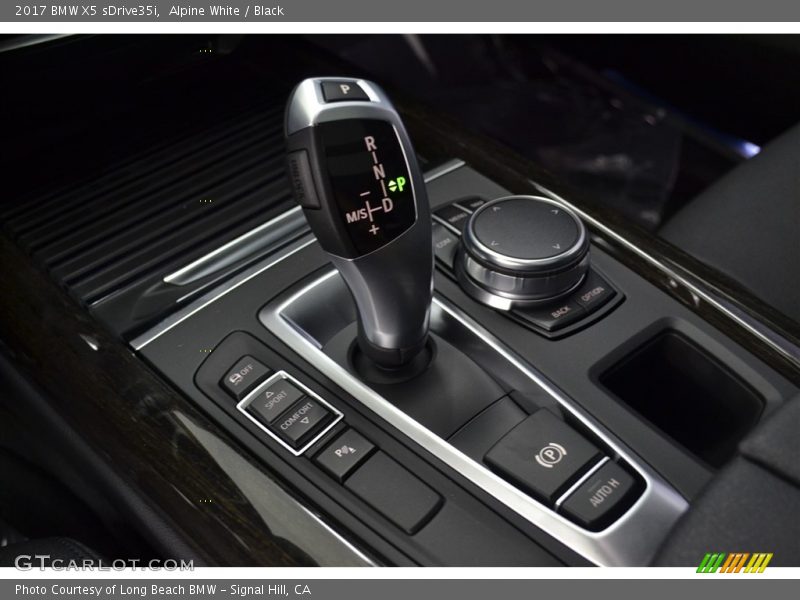 Alpine White / Black 2017 BMW X5 sDrive35i