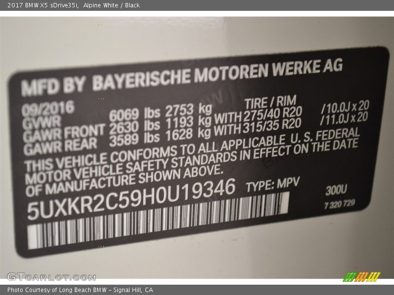 Alpine White / Black 2017 BMW X5 sDrive35i