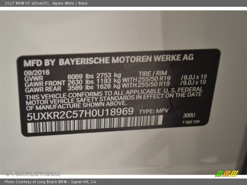 Alpine White / Black 2017 BMW X5 sDrive35i