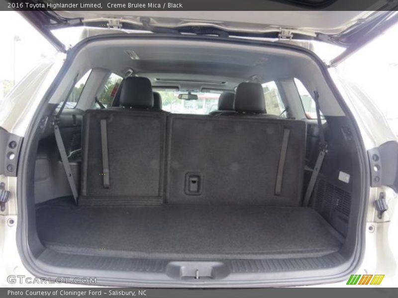 Creme Brulee Mica / Black 2016 Toyota Highlander Limited