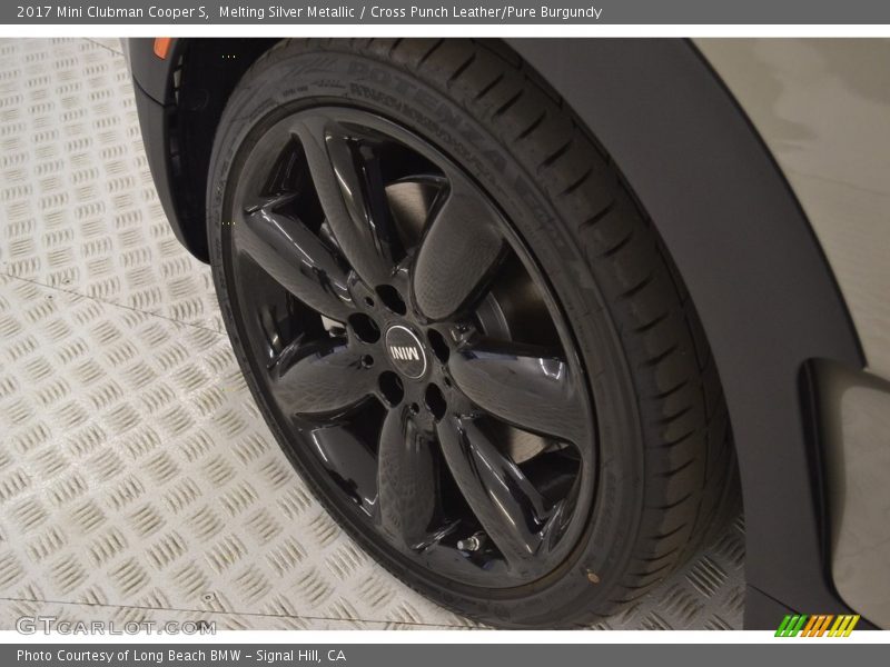 Melting Silver Metallic / Cross Punch Leather/Pure Burgundy 2017 Mini Clubman Cooper S