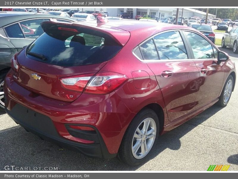 Cajun Red Tintcoat / Jet Black 2017 Chevrolet Cruze LT
