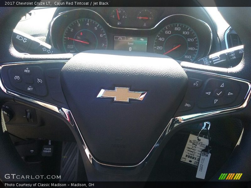 Cajun Red Tintcoat / Jet Black 2017 Chevrolet Cruze LT