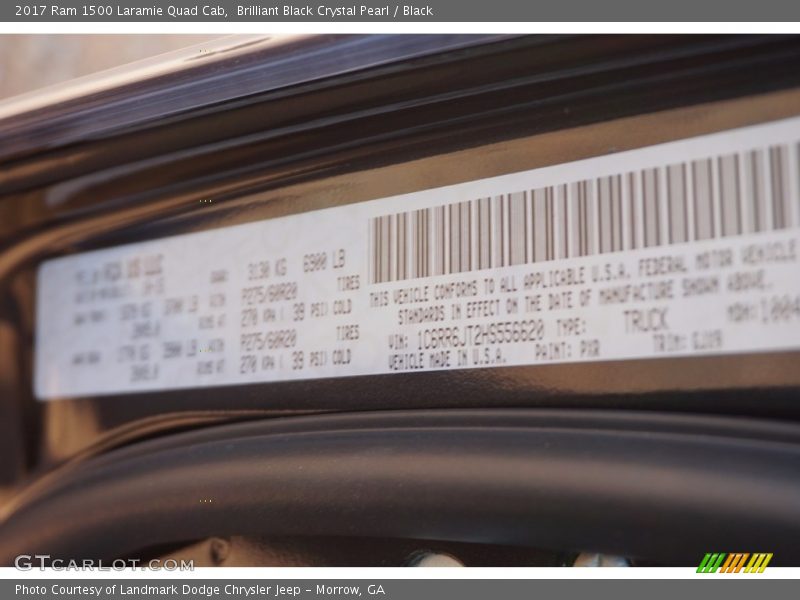 Brilliant Black Crystal Pearl / Black 2017 Ram 1500 Laramie Quad Cab