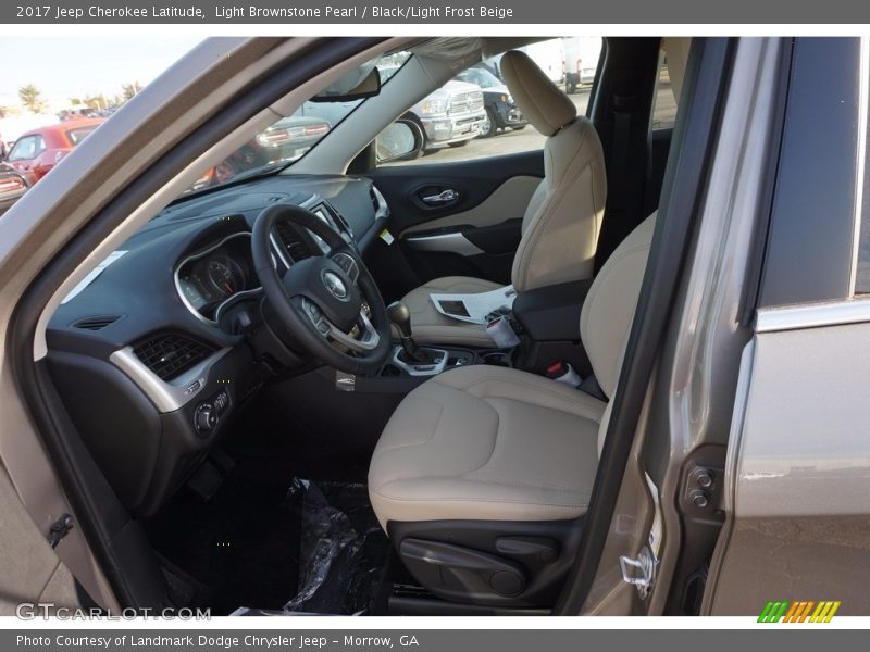  2017 Cherokee Latitude Black/Light Frost Beige Interior