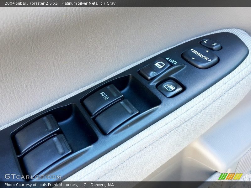 Platinum Silver Metallic / Gray 2004 Subaru Forester 2.5 XS