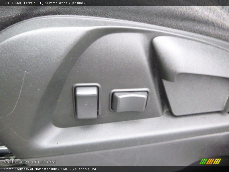 Summit White / Jet Black 2013 GMC Terrain SLE