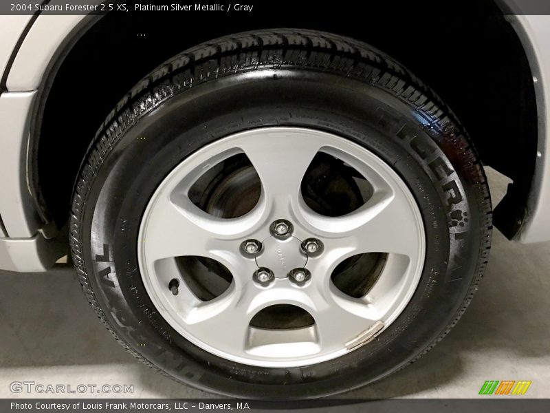 Platinum Silver Metallic / Gray 2004 Subaru Forester 2.5 XS