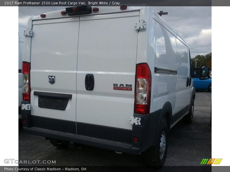  2017 ProMaster 1500 Low Roof Cargo Van Bright White